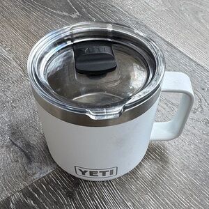 YETI White Travel Mug with Lid